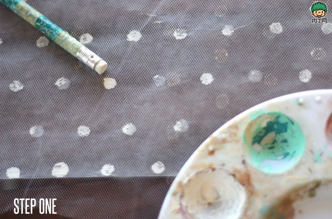 DIY-本身动手DIY一个波点新娘头纱