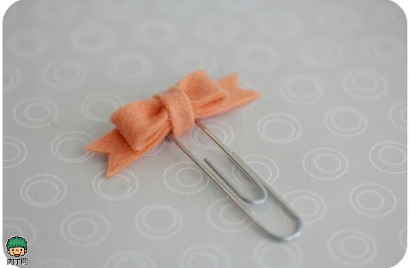 饰品DIY 用曲别针diy大度的蝴蝶结胸针教程教你