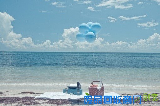 唯美意境蓝色系阳光海岸伤感意境图片