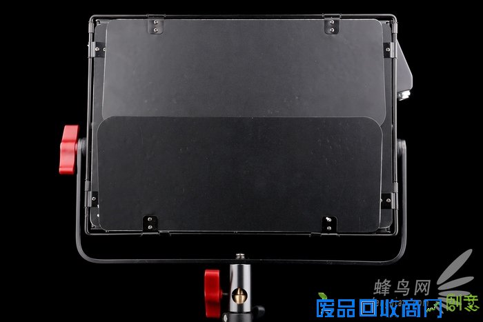 效果更自然 爱图仕LS 1s型LED摄影灯评测 效果更自然 爱图仕LS 1s型LED摄影灯评测