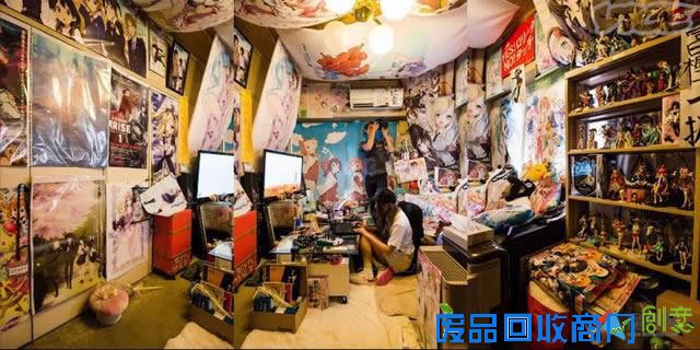 摄影师拍摄日本美女房间：这还是人住的吗！