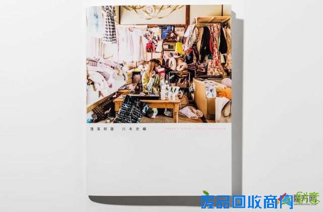 摄影师拍摄日本美女房间：这还是人住的吗！