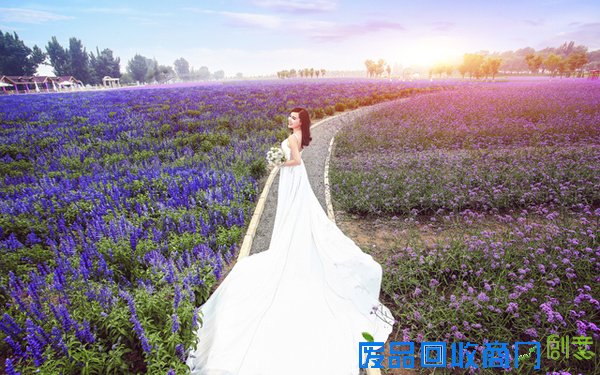 北京婚纱摄影;摆对婚纱照美姿留住美丽瞬间