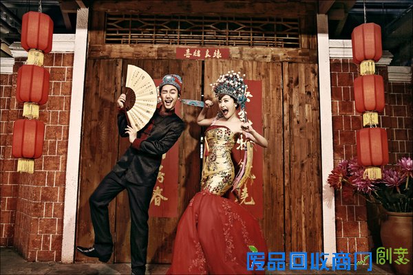 北京婚纱摄影;摆对婚纱照美姿留住美丽瞬间