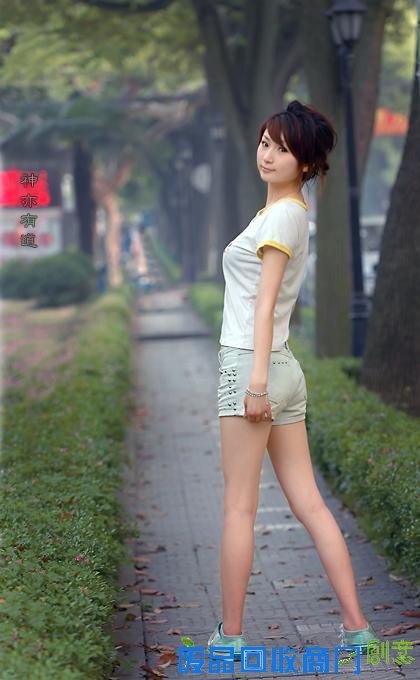 【灯火阑珊处】清纯极品美少女