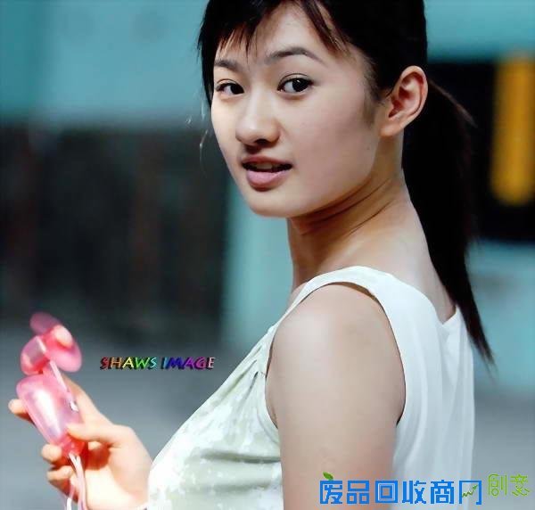 很漂亮的清纯美眉;; 清纯美少女