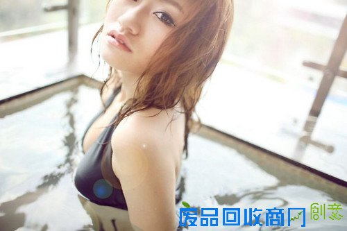 美女送你一个暖暖的冬 冬季人像拍摄技巧