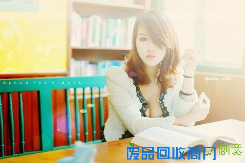 《 三月咖啡屋》摄影师:红茶