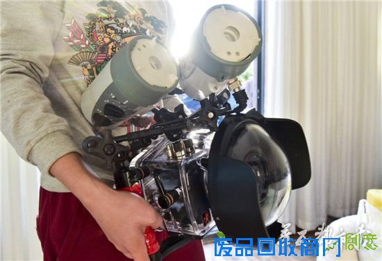 最美水下女摄影师马祺锐：能拍出漂亮照片，就不觉得累