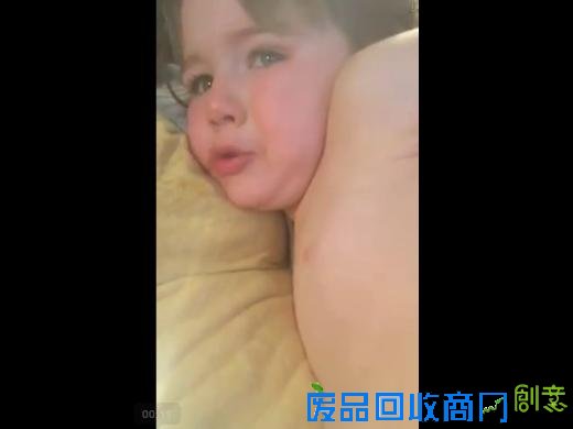 3岁正太心疼流浪汉而伤心欲绝 要培养孩子善良的能力【图】