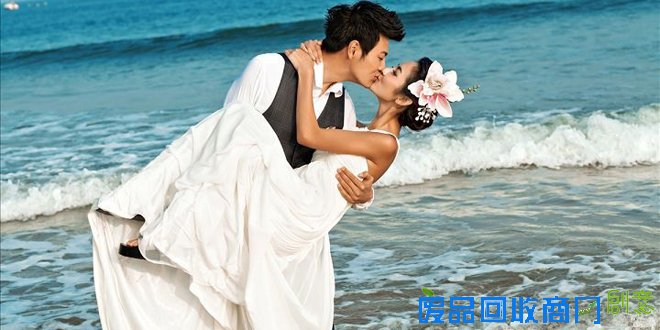 海边拍婚纱照注意事项 助你拍出唯美感觉