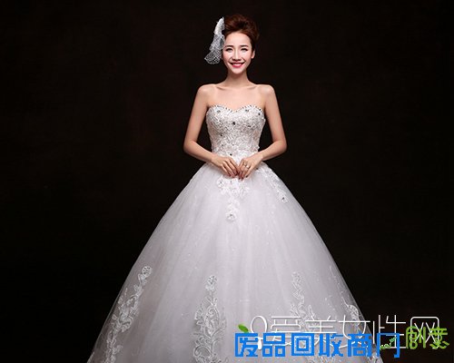 最适合12星座婚纱照 华丽唯美才能配美好未来