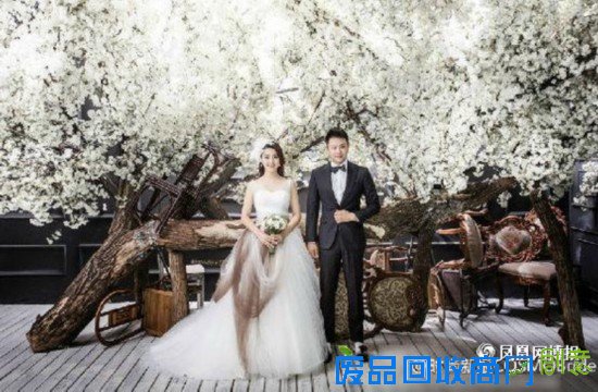 印小天婚照曝光妻子清纯惹人爱 明星伴郎团将亮相不见李晨