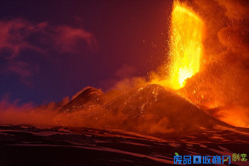 地球异域之美！火山惊艳美景摄影欣赏