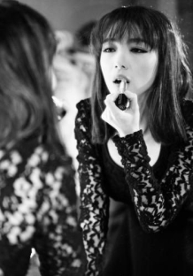 丝袜美女床上全光图 叶一云性感写真 叶一云性感图片 