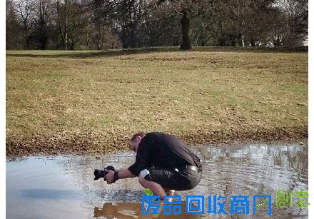 千万别惹摄影师系列…婚纱照居然能这么拍！