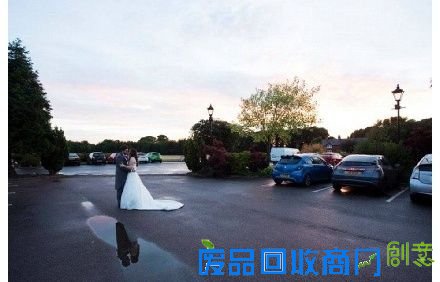 千万别惹摄影师系列…婚纱照居然能这么拍！