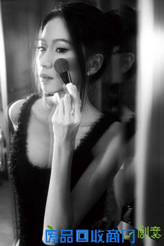 美女私房摄影 漫谈性感人像摄影技巧