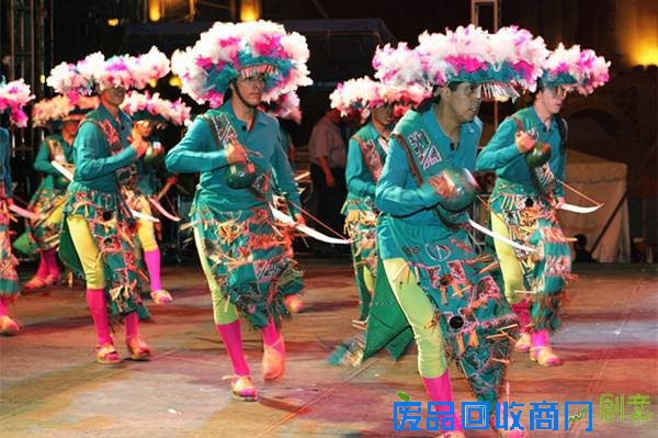 墨西哥亡灵节：用快乐祭奠悲伤（组图）