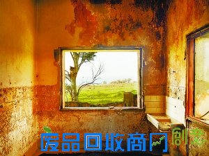 陌生的亚洲:第二届北京国际摄影双年展将于10月15开幕,展览将涵盖中央美术学院美术馆、798艺术中心、Cipa画廊三个场地。作为目前国内高水准的国际性摄影展览活动,本届展览持续保持首届展览的品质与形象,并在展览的地点与模式、理念与立场等方面进行新尝试。