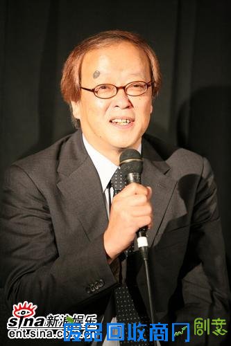 组图：《悲伤天使》东京观众见面山本未来亮相