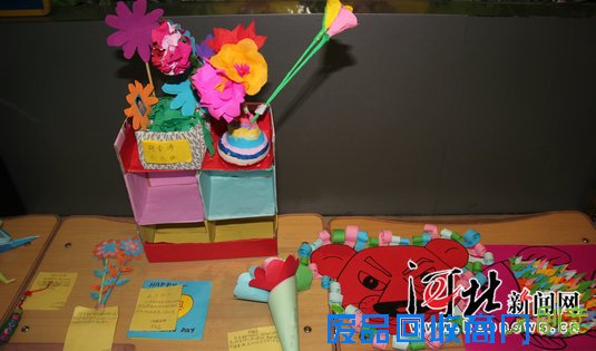 学生创意手工DIY作品庆祝第31个教师节