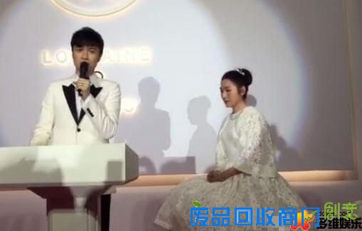 古巨基与爱妻喝交杯酒 台上痛哭诉说心声