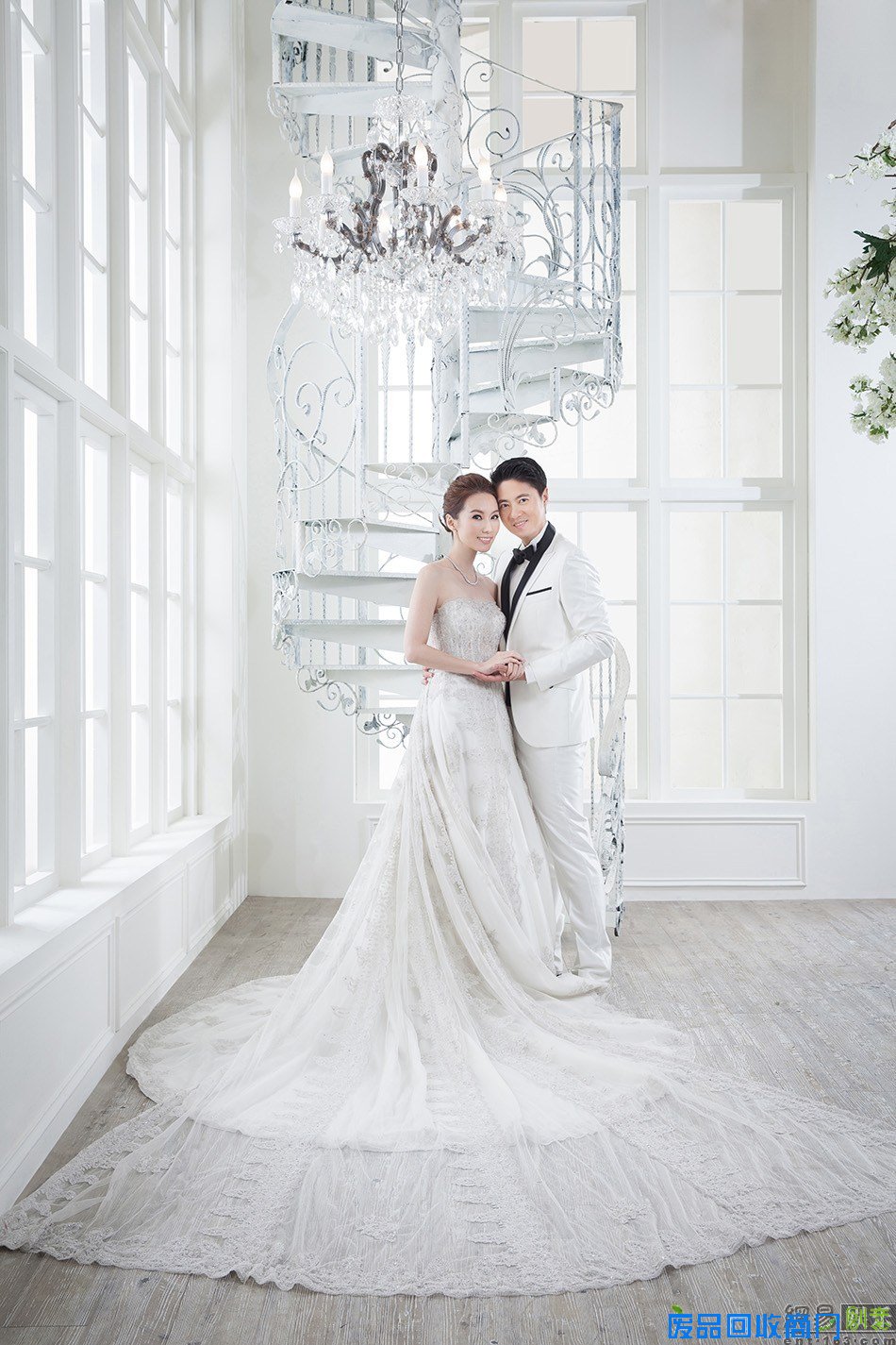 新加坡女星林湘萍宣布结婚唯美婚纱照曝光