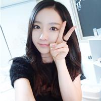 小女孩头像可爱单纯 