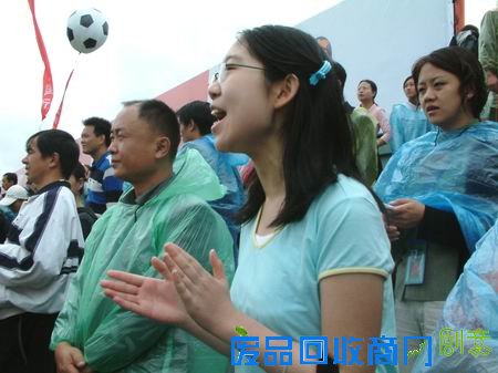 北京小妹热追卡西利亚斯 接受采访伤感谈美梦(图)