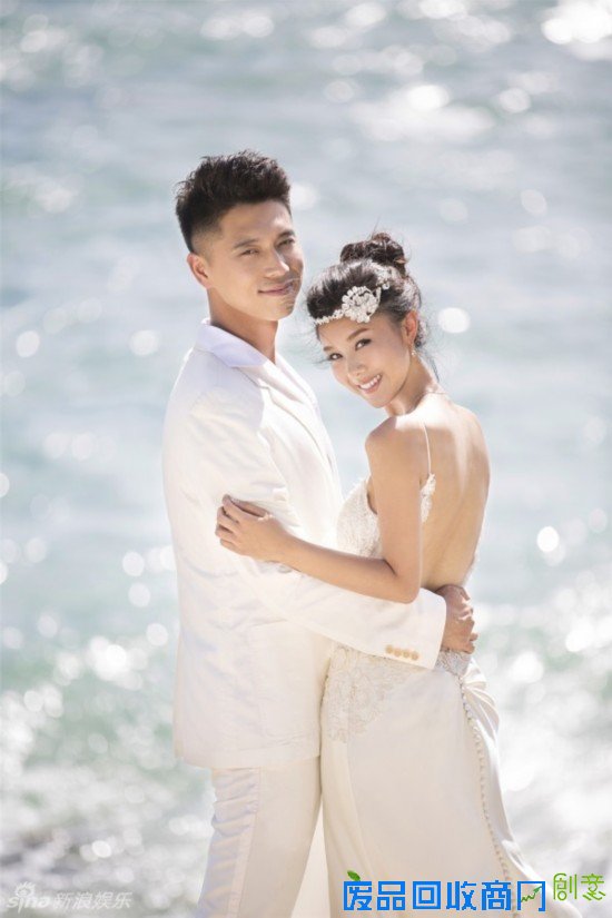 杨幂昆凌何洁张雨绮 85后女星大婚现场美哭