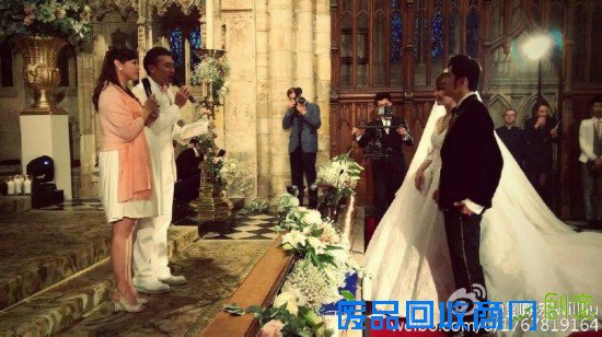 杨幂昆凌何洁张雨绮 85后女星大婚现场美哭