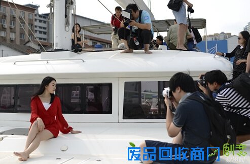 易迅电商媒体化转型，摄友团活动第五期美女抢镜