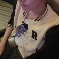 qq男生半身伤感头像