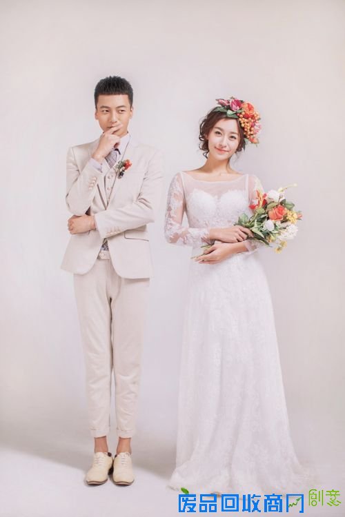 婚纱照发型有哪几种？