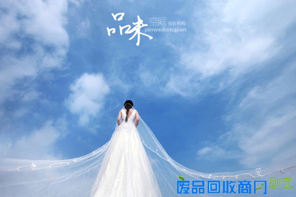 北京婚纱摄影;怎样挑选适合的婚纱