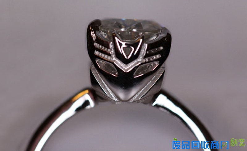 求婚新道具：盘点脑洞大开的创意钻戒(组图)