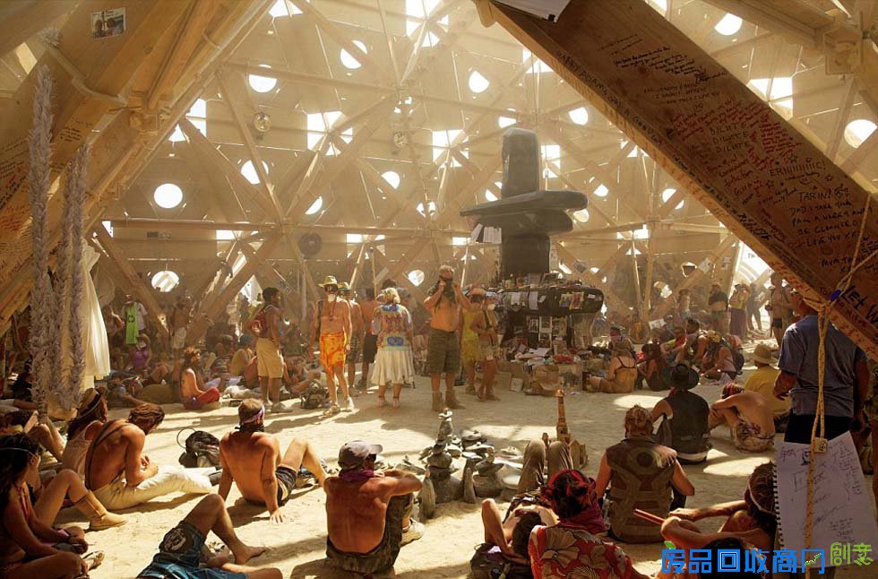 美摄影师亲历“火人节” 绝美照片展现独特艺术盛典(高清组图)