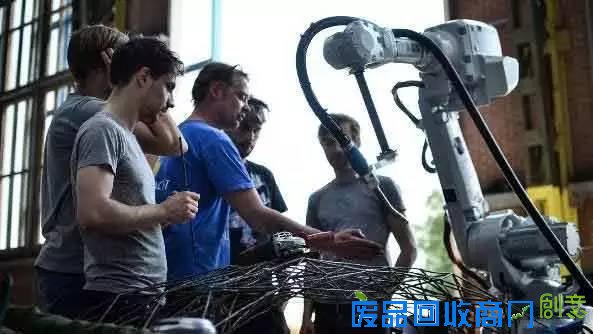 创意不应“霾”没 12 月的深圳你差一张创意通行证没拿