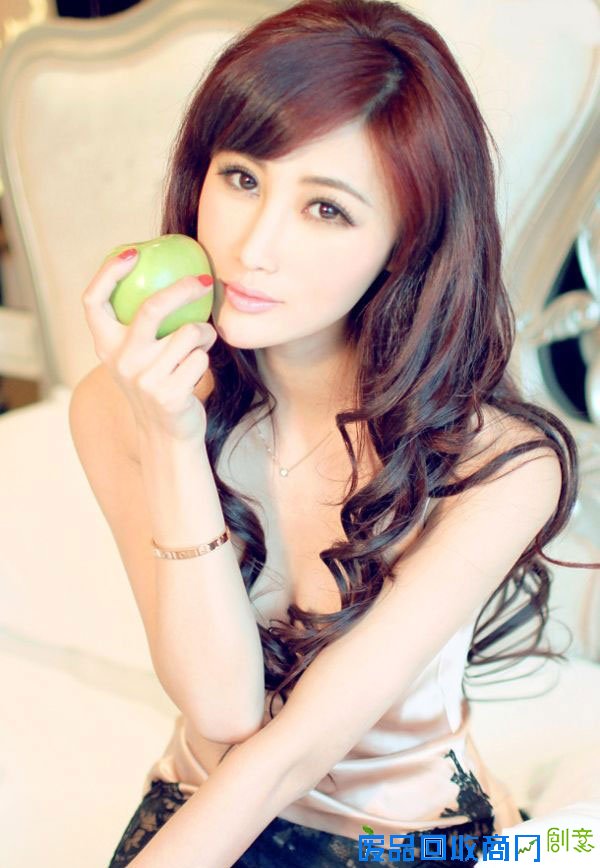 央视女主播沈冰性感照,美国派性感女人素材,超级小美女秀性感日记