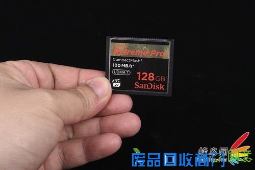 视频拍摄双体验 尼康D800实拍香车美女 视频拍摄双体验 尼康D800实拍香车美女