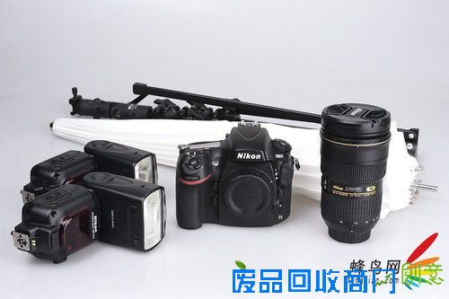 视频拍摄双体验 尼康D800实拍香车美女 视频拍摄双体验 尼康D800实拍香车美女