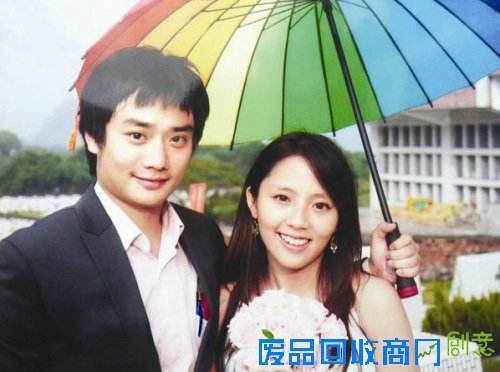 身份及工作敏感马英九美女摄影师成话题人物(图)