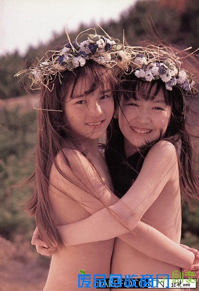 摄影大师筱山纪信《少女馆》作品选登