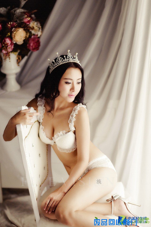 严冬不忘清凉！摄影论坛美女人像精选 