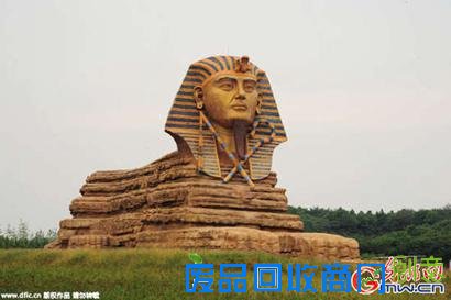 旷世奇葩：山寨狮身人面像内藏多尊佛像鬼怪(图)