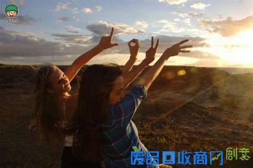 唯美意境闺蜜女生图片 每一个女孩都有闺蜜