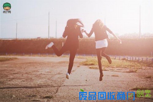 唯美意境闺蜜女生图片 每一个女孩都有闺蜜