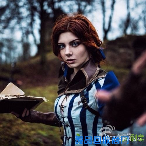《巫师3 狂猎》绝美Cos图赏 两美女都收入后宫
