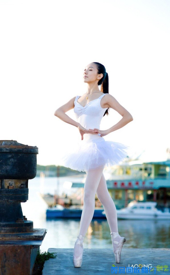 芭蕾…_来自别哭花了妆的图片分享-堆糖网 芭蕾特狙击枪/芭蕾95/芭蕾舞 - 自驾摄影作品展厅